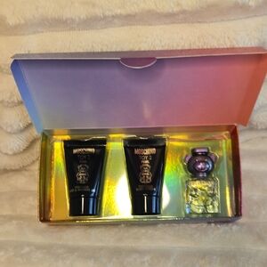Moschino Toy 2 Women Bath & Body Set - Black and Gold
